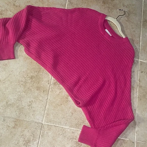 LINE AND DOT size M marija cropped puff sleeve sweater in pink - Picture 3 of 4